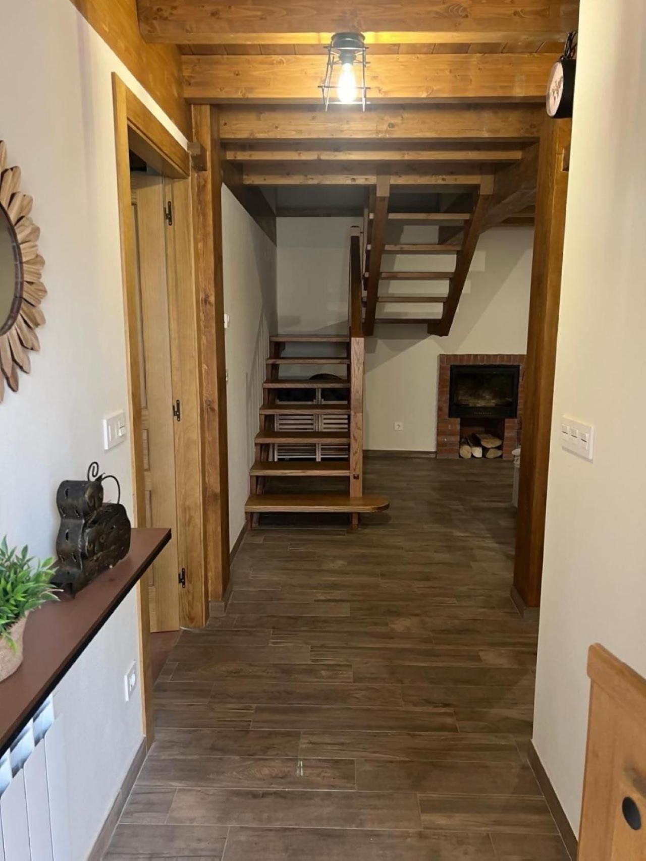 Casa Moises En Bimenes Βίλα Εξωτερικό φωτογραφία